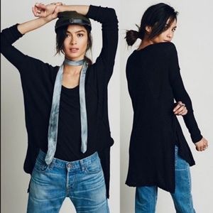 EUC ✵☽Free People☾✵ Black Long Sleeve Waffle Knit Thermal Tee Top | Oversized XS